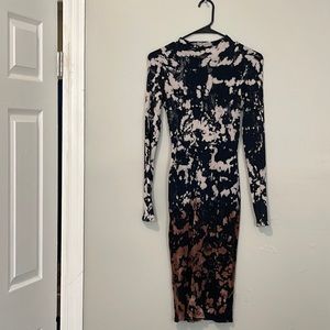 Tye Dye Long Sleeve Midi Dress